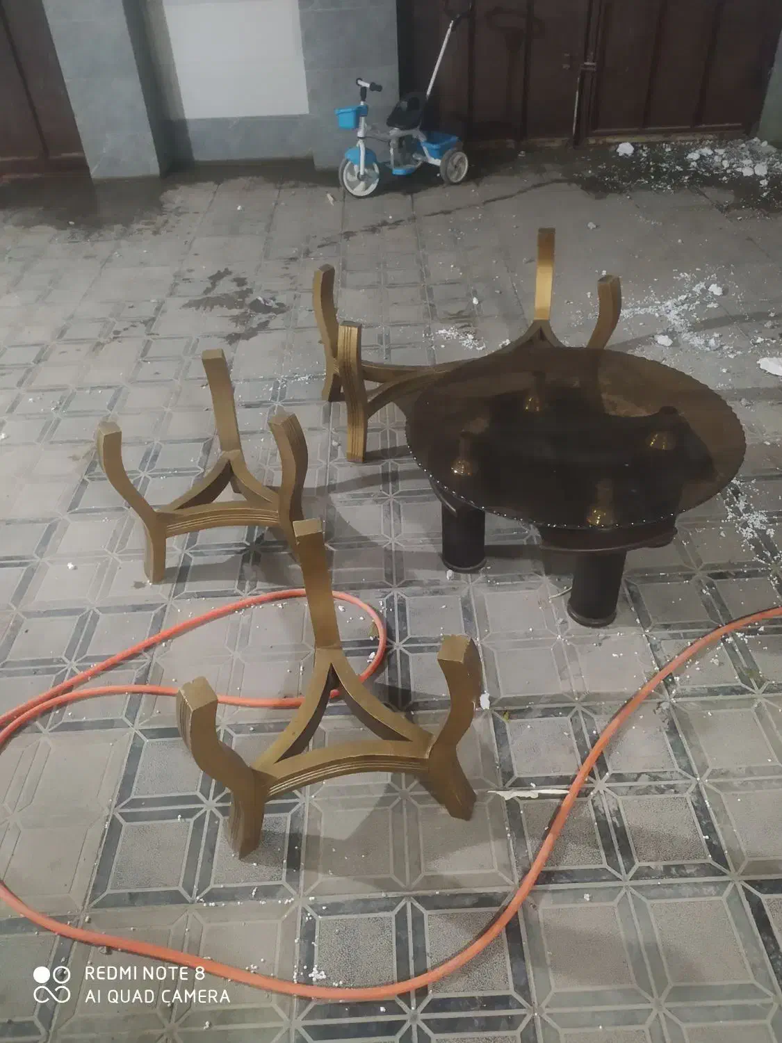 میزعسلی دو نوع هست مفت|مبلمان خانگی و میز عسلی|علی‌آباد کتول, |دیوار