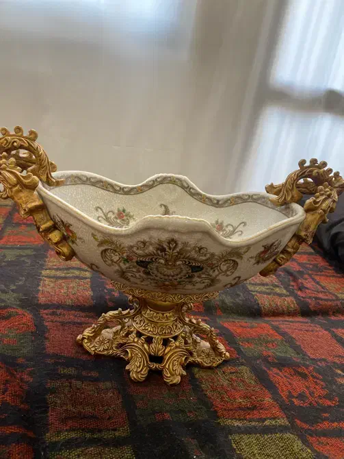 زیر خاکی|ظروف سرو و پذیرایی|مشهد, هنرستان|دیوار