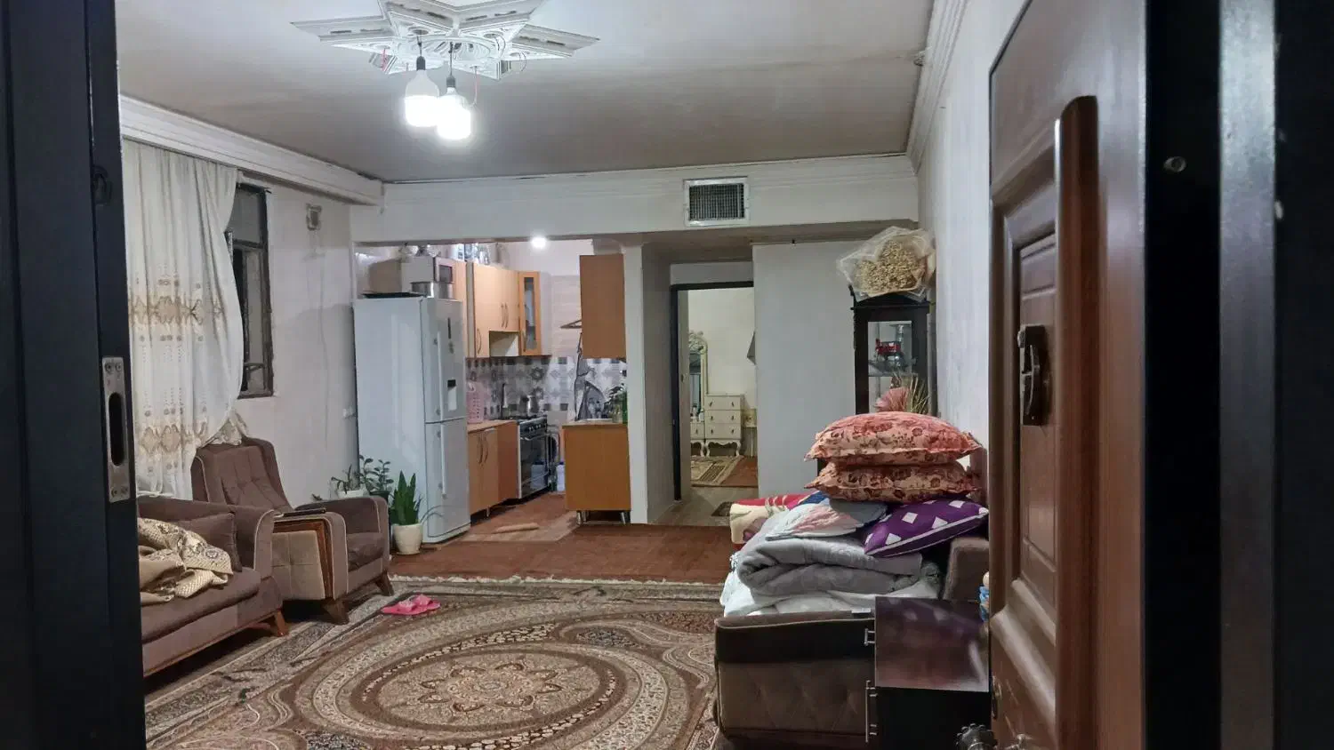 آپارتمان اجاره ای|اجارهٔ آپارتمان|بومهن, |دیوار