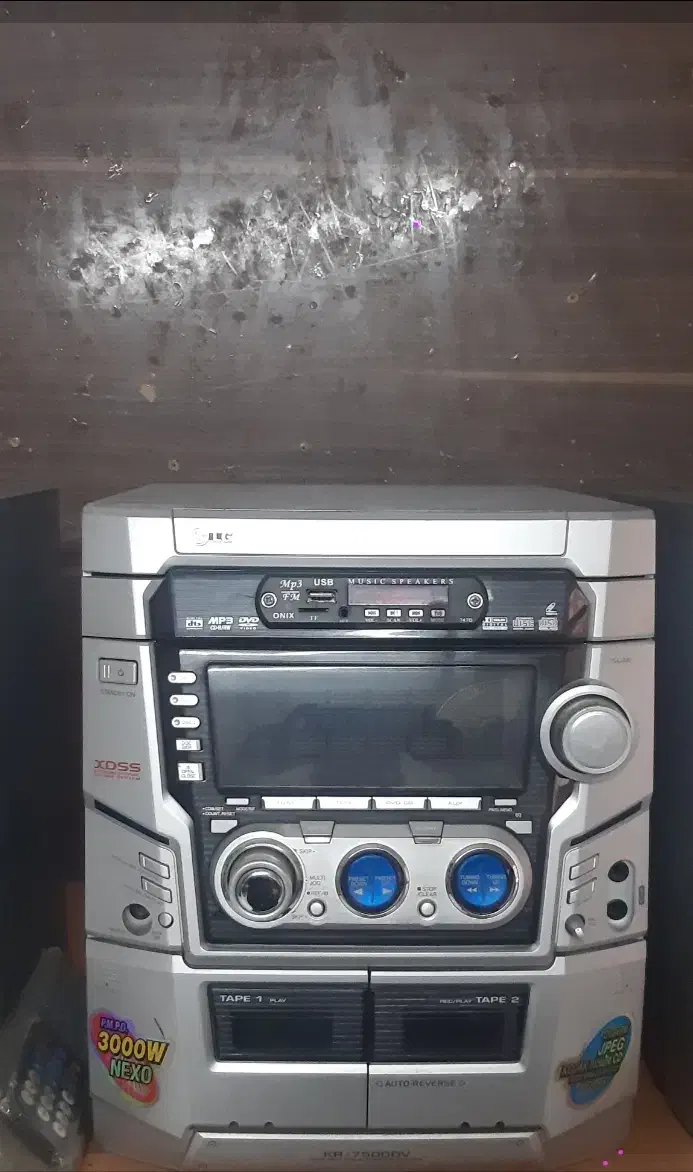 ضبط صوت سالم فلش خور و آیو ایکس خور. ۱/۴۰۰|سیستم صوتی خانگی|اصفهان, رکن الدوله شرقی|دیوار