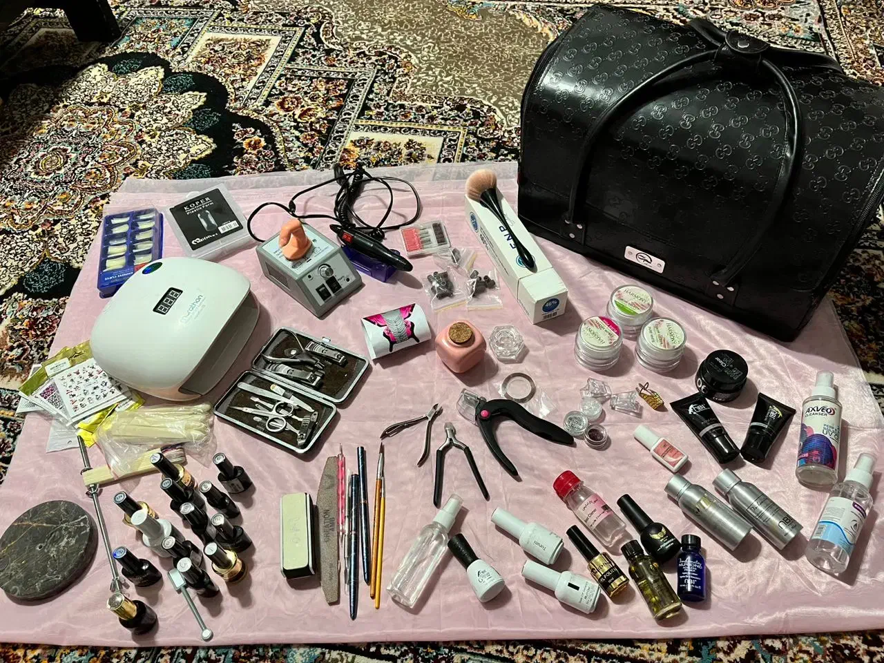 وسایل کاشت ناخن|آرایشی، بهداشتی، درمانی|کرمان, |دیوار