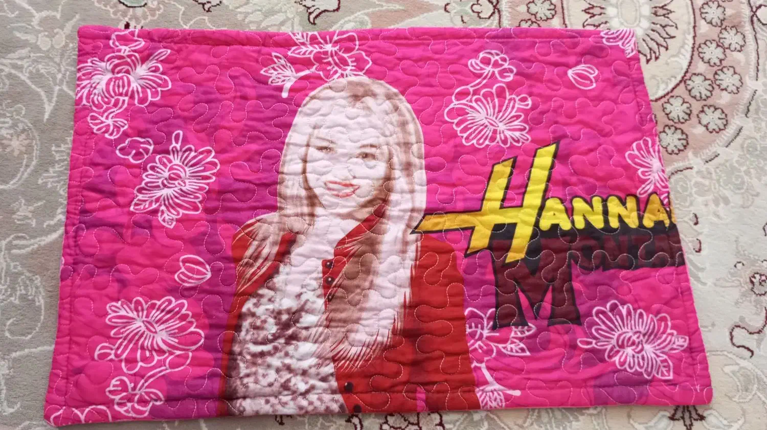 روتختی و روانداز دخترانه به همراه روبالشت|سرویس روتختی|شهرکرد, |دیوار