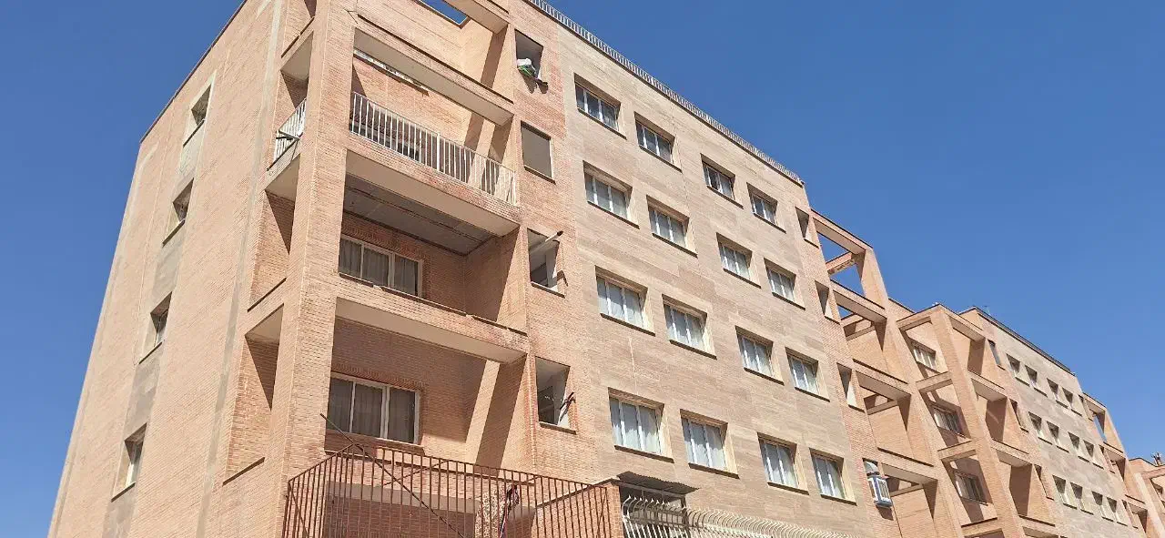 فروش واحد آپارتمان مسکن مهر فولادشهر محله e2 ای ۲|فروش آپارتمان|فولادشهر, مسکن مهر فولادشهر|دیوار
