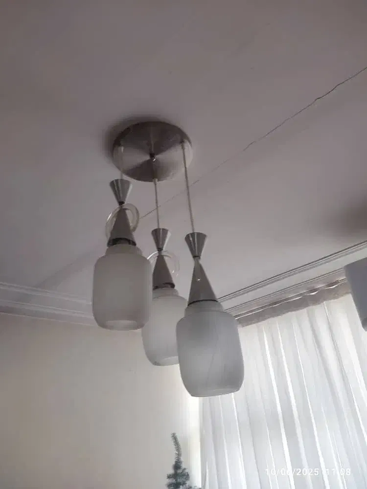 لوستر ۳۳۰ تومن|لوستر و چراغ آویز|اصفهان, مهدی آباد|دیوار