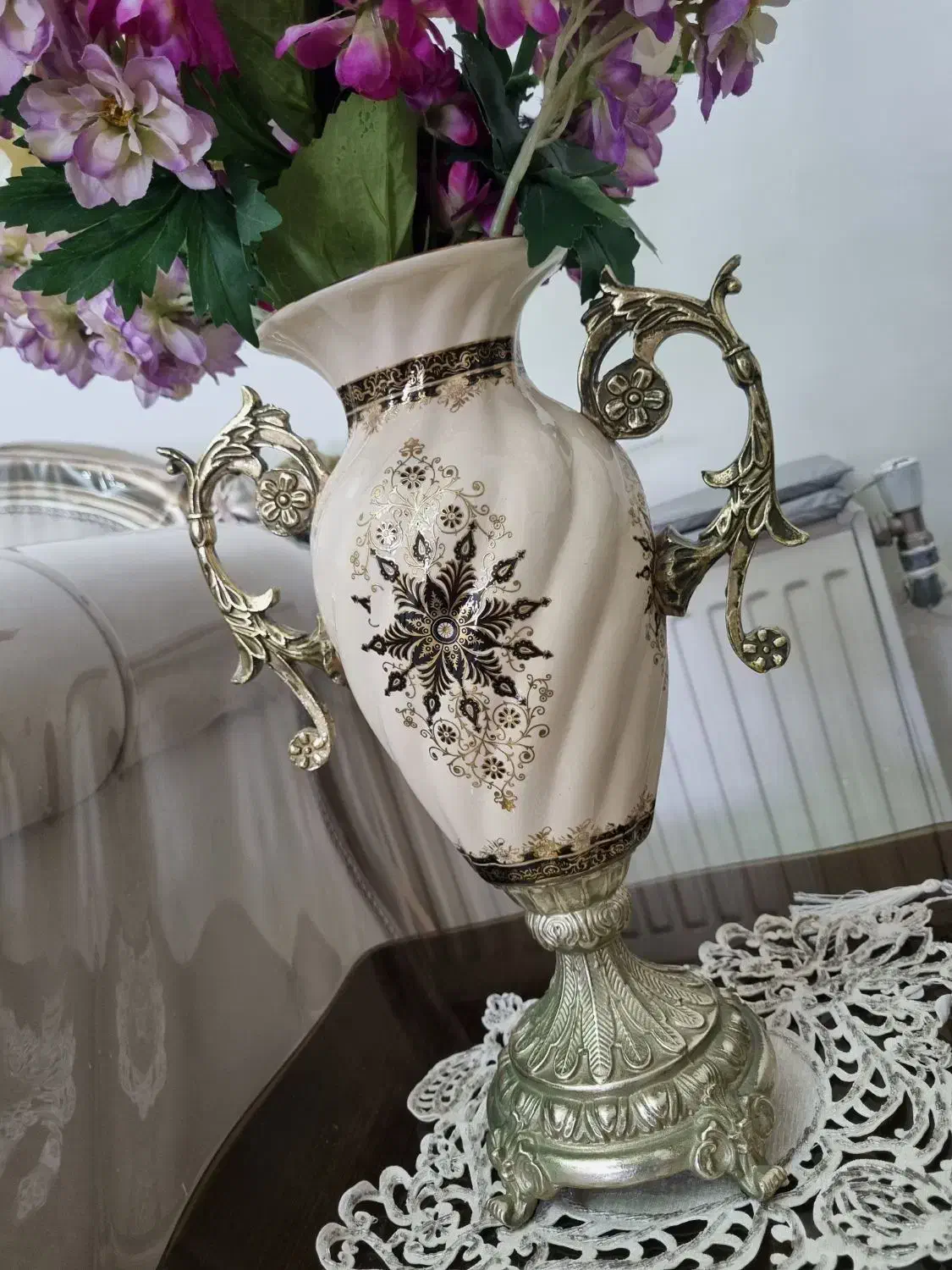 گل و گلدان ویراکیش|گل مصنوعی|محمدیه-قزوین, |دیوار