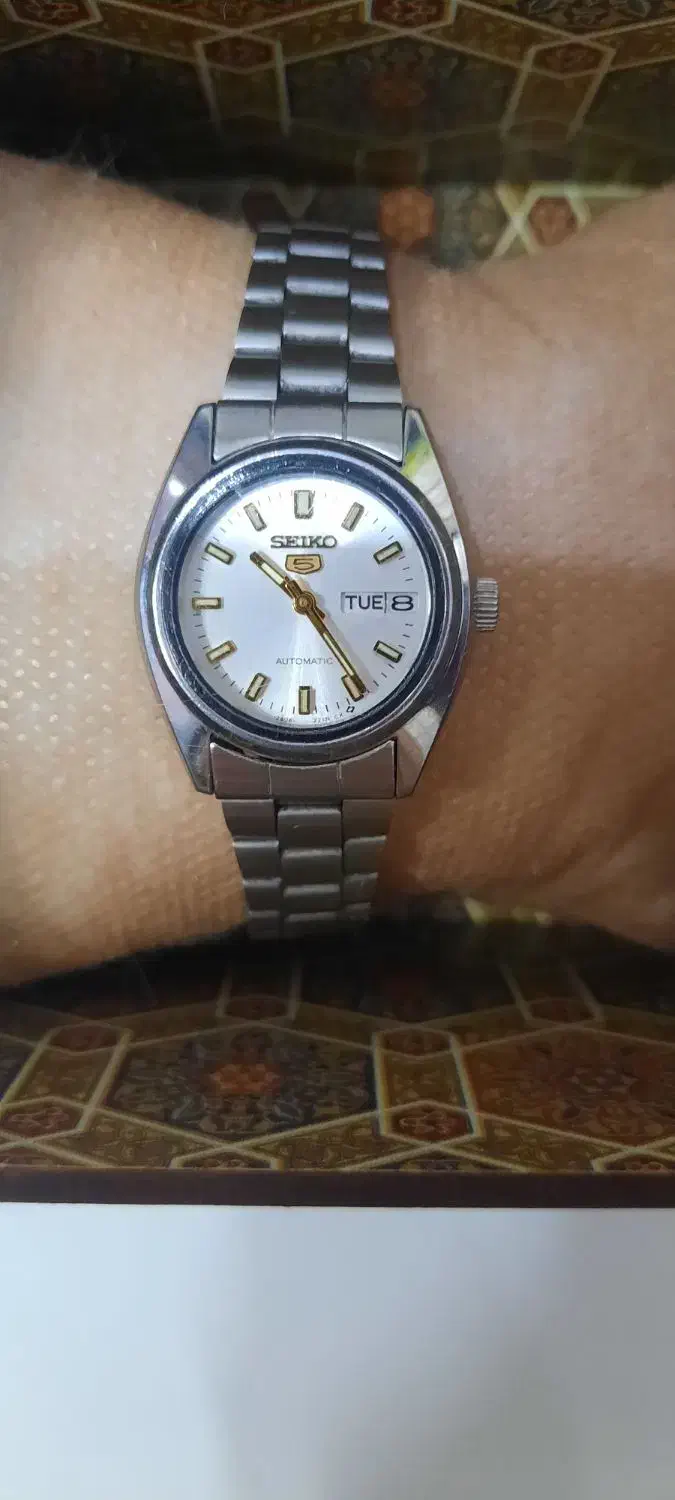ساعت سیکو ۵ ( SEIKO 5 ) زنانه اتوماتیک درحد نو|ساعت|نظرآباد, نظرآباد|دیوار