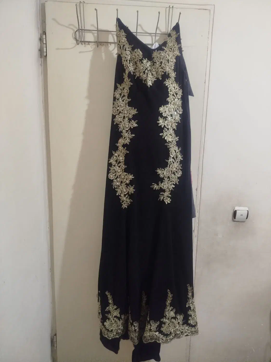 پیرهن مجلسی|لباس|پاکدشت, پاکدشت (مامازند)|دیوار