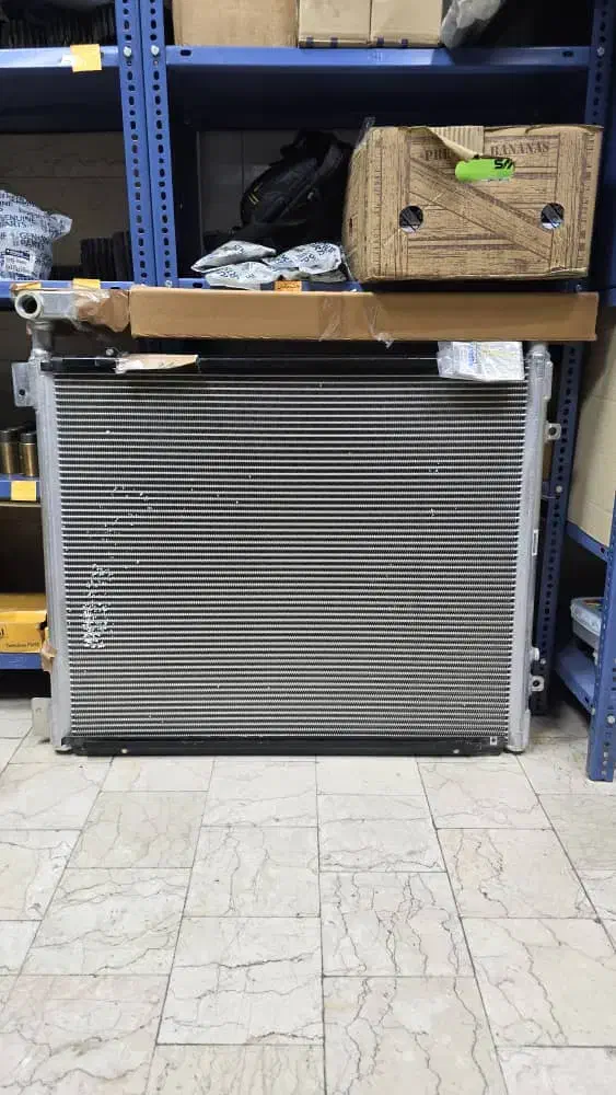 رادیاتور های هیوندا 330 430 320|قطعات یدکی و لوازم جانبی|تربتحیدریه, پائین ولایت|دیوار