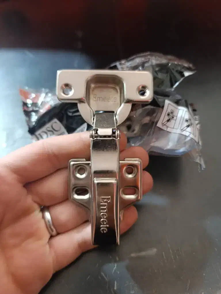 یراق آلات کابینت ریل لولا جک پایه دستگیره|عمدهفروشی|تهران, منیریه|دیوار