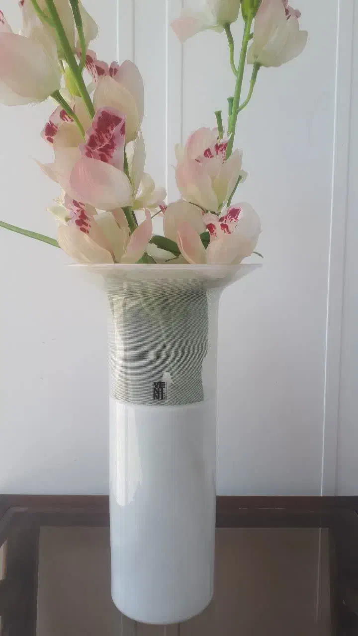 گلدون ایتالیایی قدیمی|کلکسیون اشیاء عتیقه|بهبهان, |دیوار