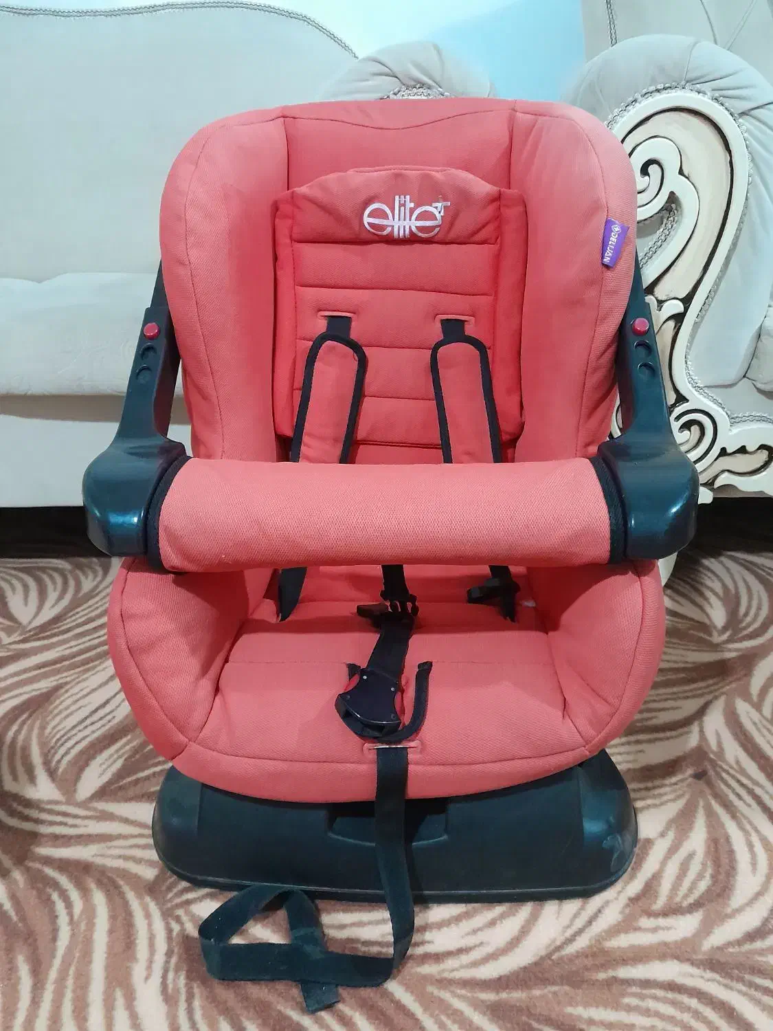 صندلی ماشین کودک|تخت و صندلی بچه|رباطکریم, الارد|دیوار