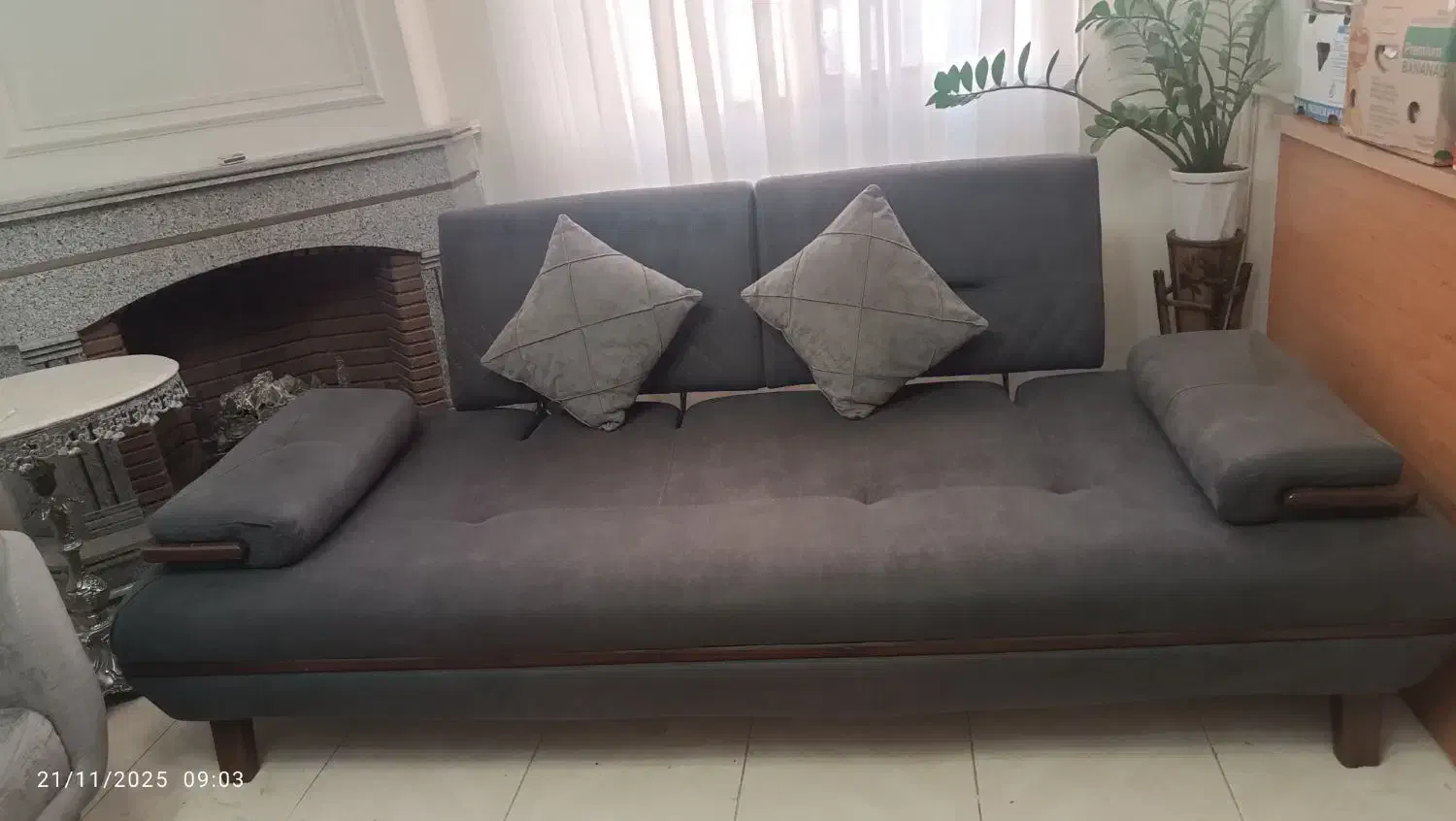 مبل تخت خواب شو|مبلمان خانگی و میز عسلی|کرج, شهرک جهان‌نما|دیوار