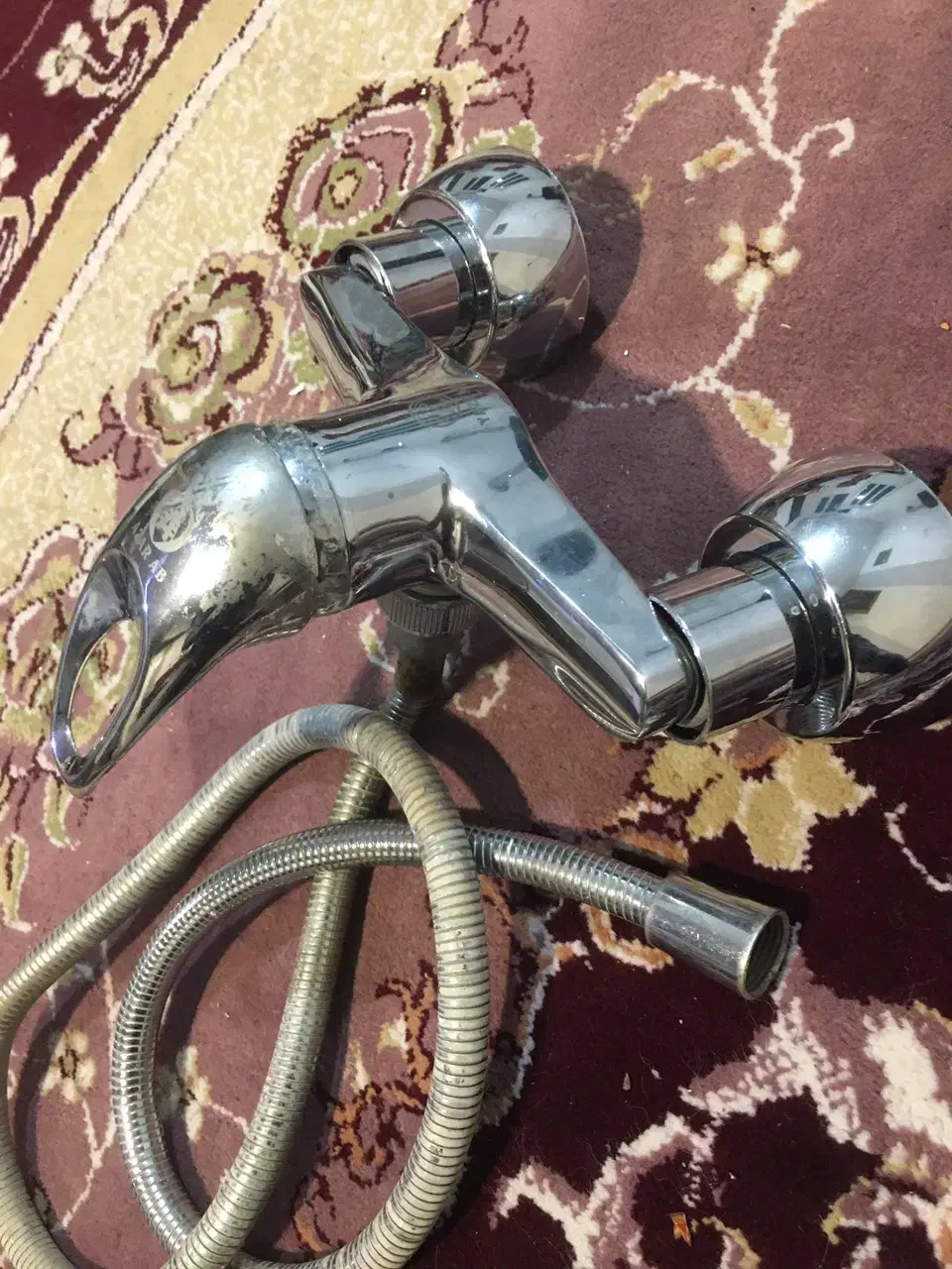 شیر اب سرویس دستشویی برنجی سالم درحد شیرالات|لوازم سرویس بهداشتی|نسیمشهر, |دیوار