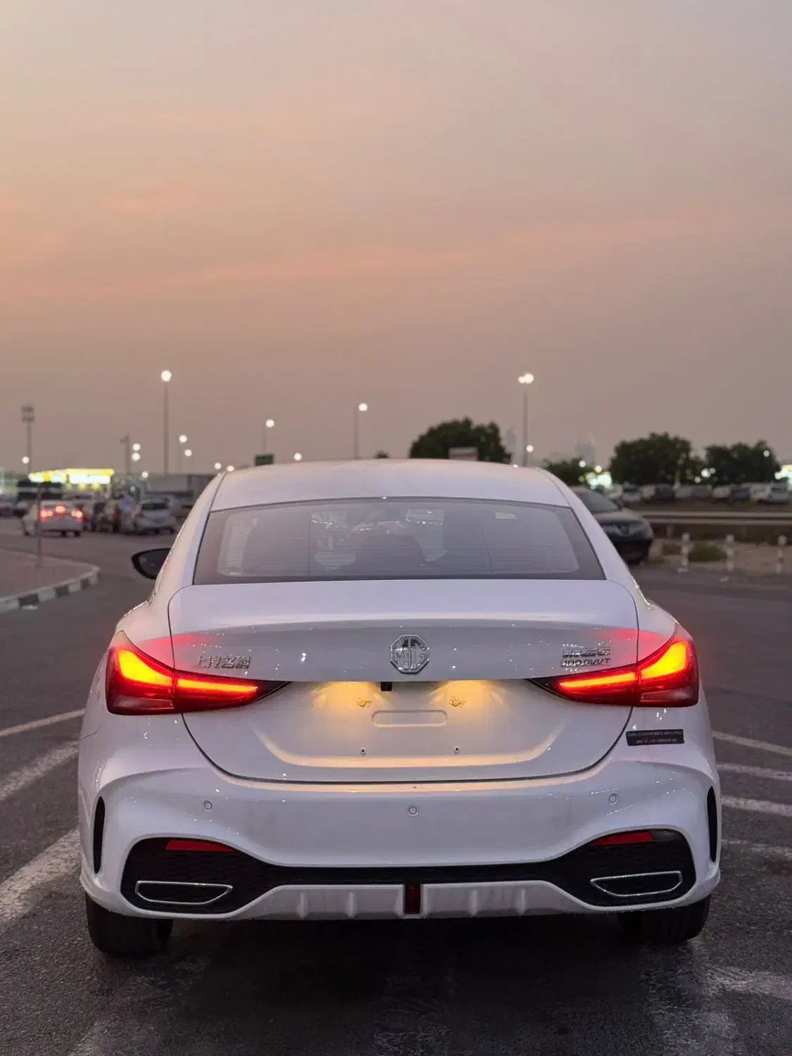 MG5|خودرو سواری و وانت|دزفول, |دیوار