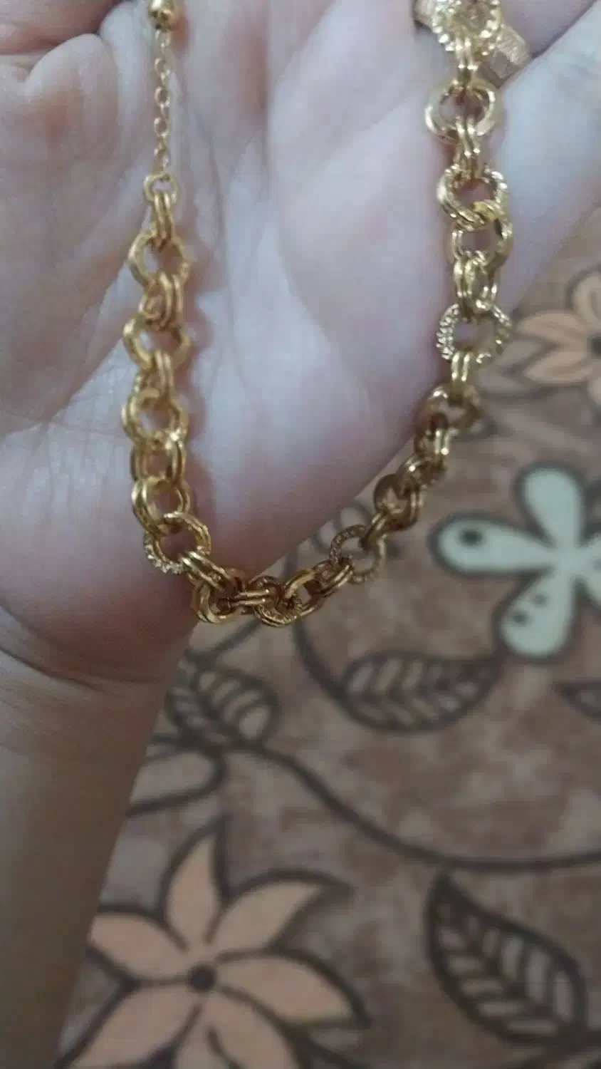 النگو وگردنبند|بدلیجات|اهواز, سیاحی(سه راه خرمشهر)|دیوار