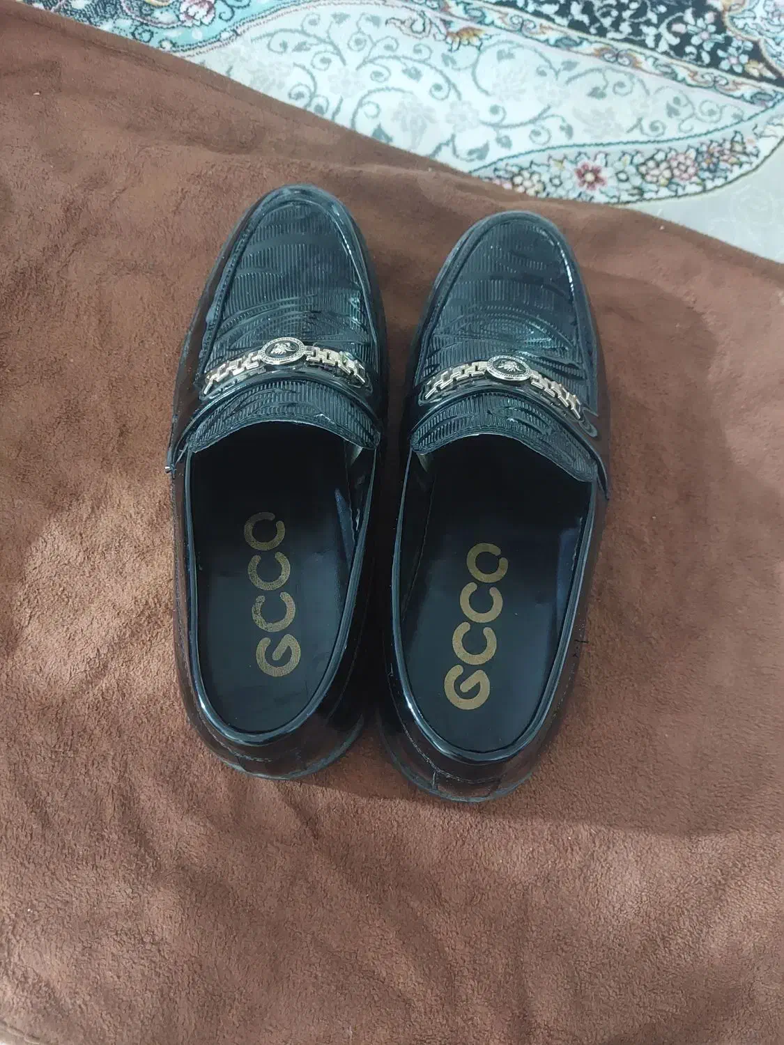 کفش|کیف، کفش، کمربند|کنگاور, |دیوار