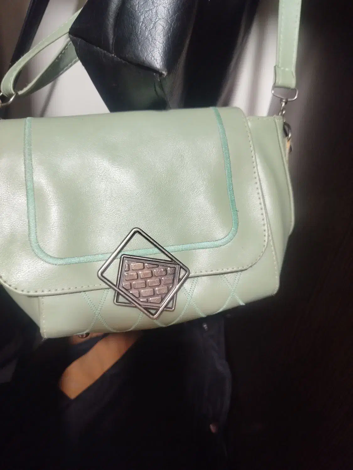 کیف|کیف، کفش، کمربند|مشهد, کوی ولیعصر|دیوار