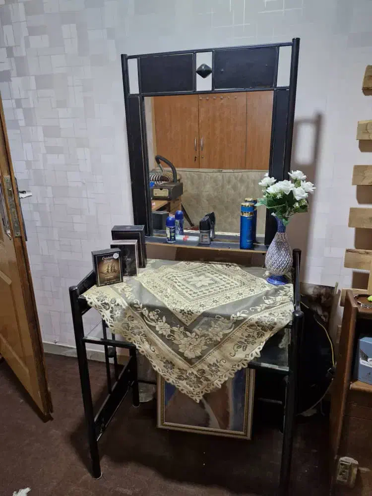 میز آرایشی|آینه|بندر ماهشهر, |دیوار