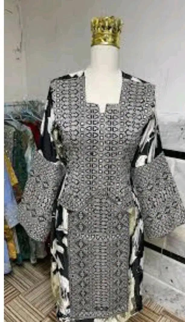 خیاطی مانکن|لباس|خاش, |دیوار