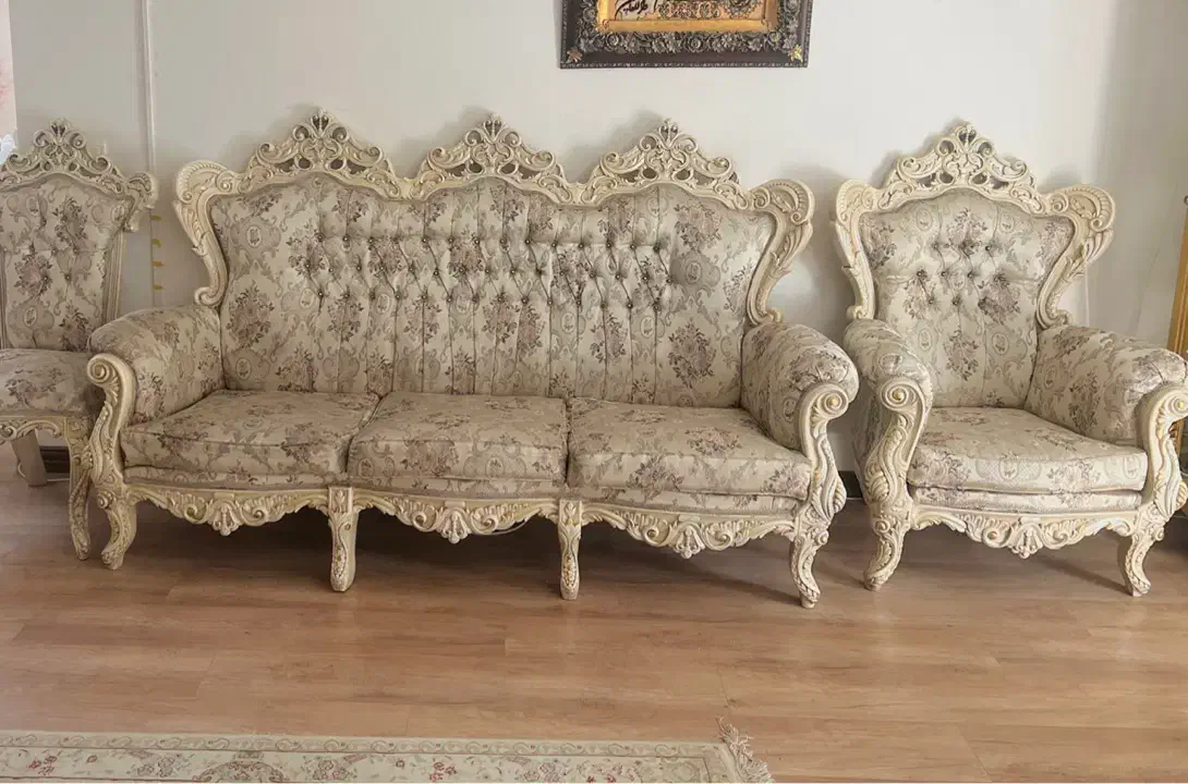 فروش مبل سلطنتی بسیار تر و تمیز|مبلمان خانگی و میز عسلی|جم, |دیوار