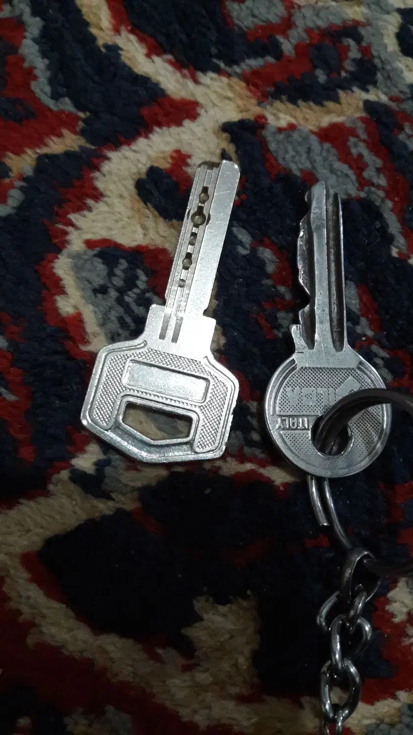 دوتا کلید گم کردم|اشیا|اردبیل, |دیوار