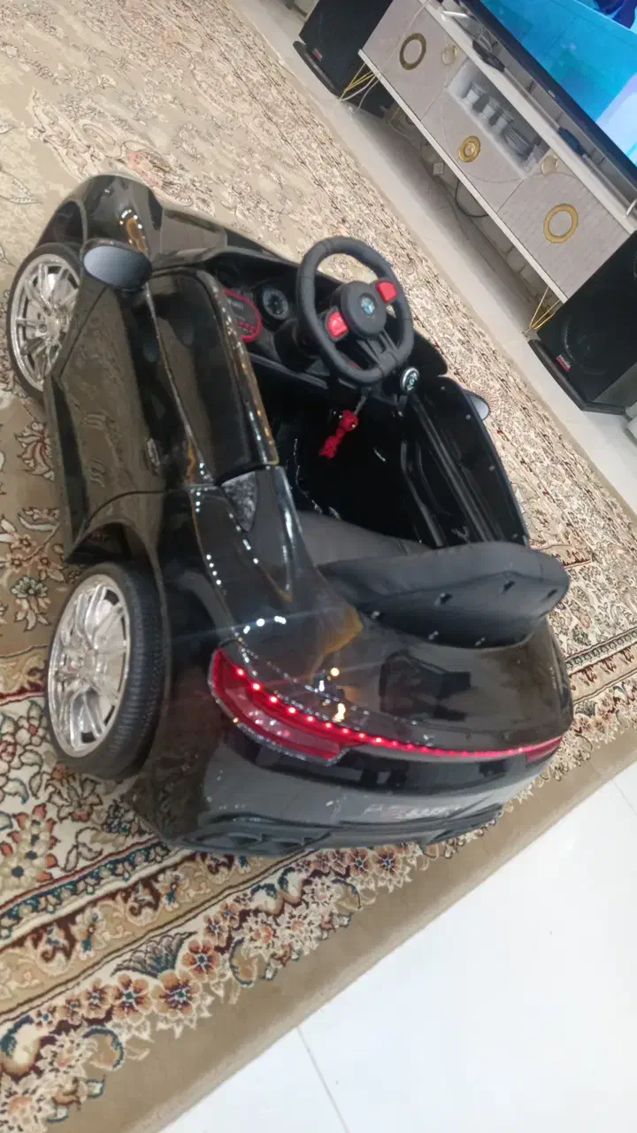 ماشین شارژی آک|اسباب‌‌بازی|گلبهار, شهر جدید گلبهار|دیوار