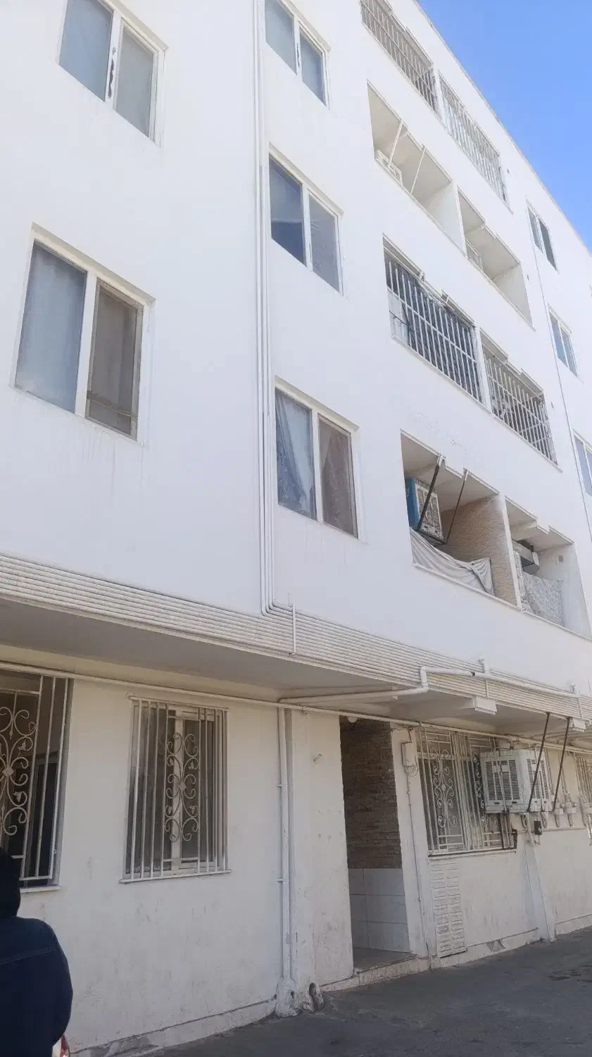 50متری*مجتمع قلندری*وام دارد*نقدیگنی فقط 200|فروش آپارتمان|صفادشت, |دیوار