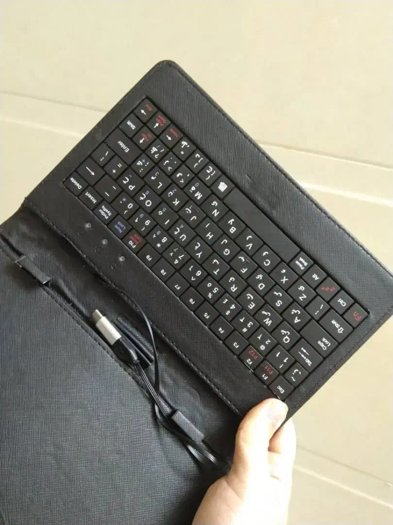 کیف کیبورد دار برای تبلت ۷ تا ۸.۵ اینچی|لوازم جانبی موبایل و تبلت|تبریز, |دیوار