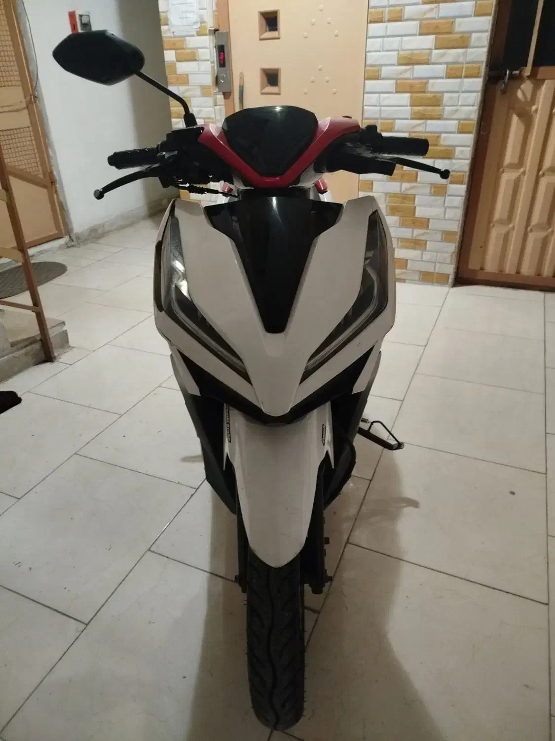 موتور کلیک قرمز سفید|موتورسیکلت|گرگان, |دیوار