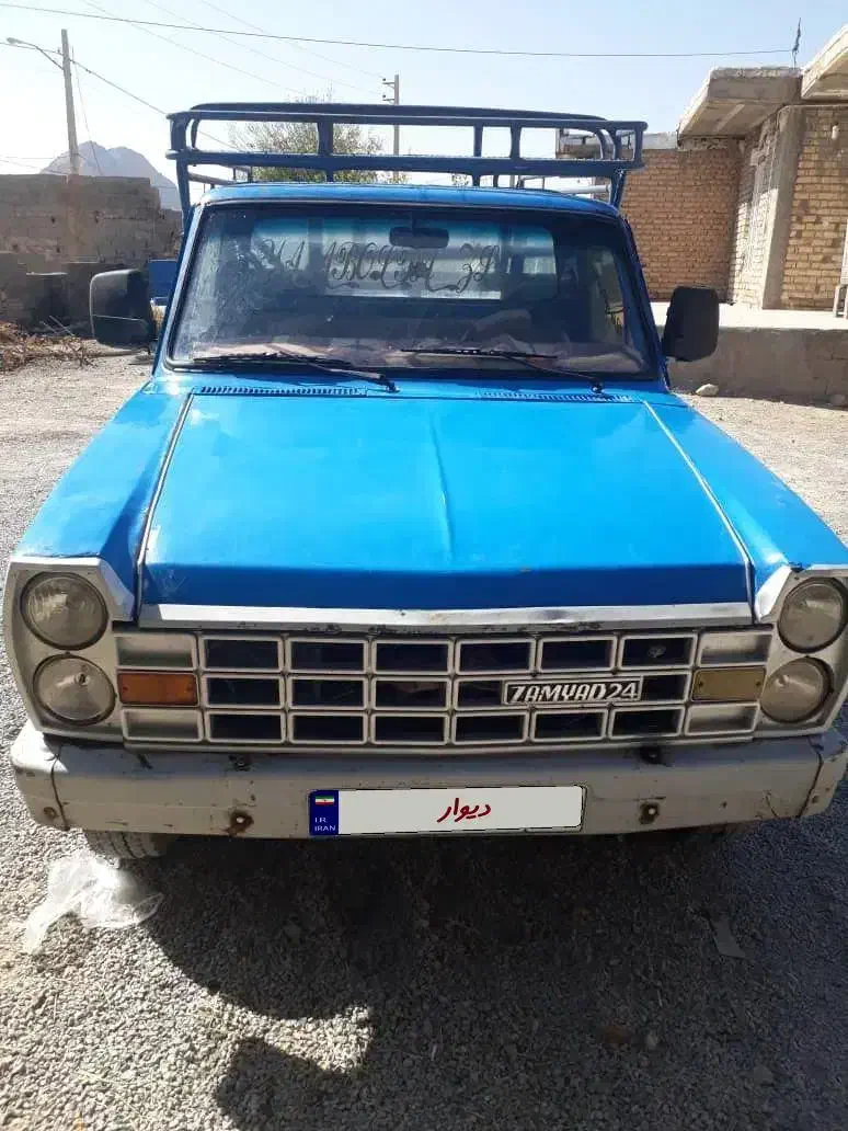 وانت نیسان|خودرو سواری و وانت|شیراز, ارم|دیوار