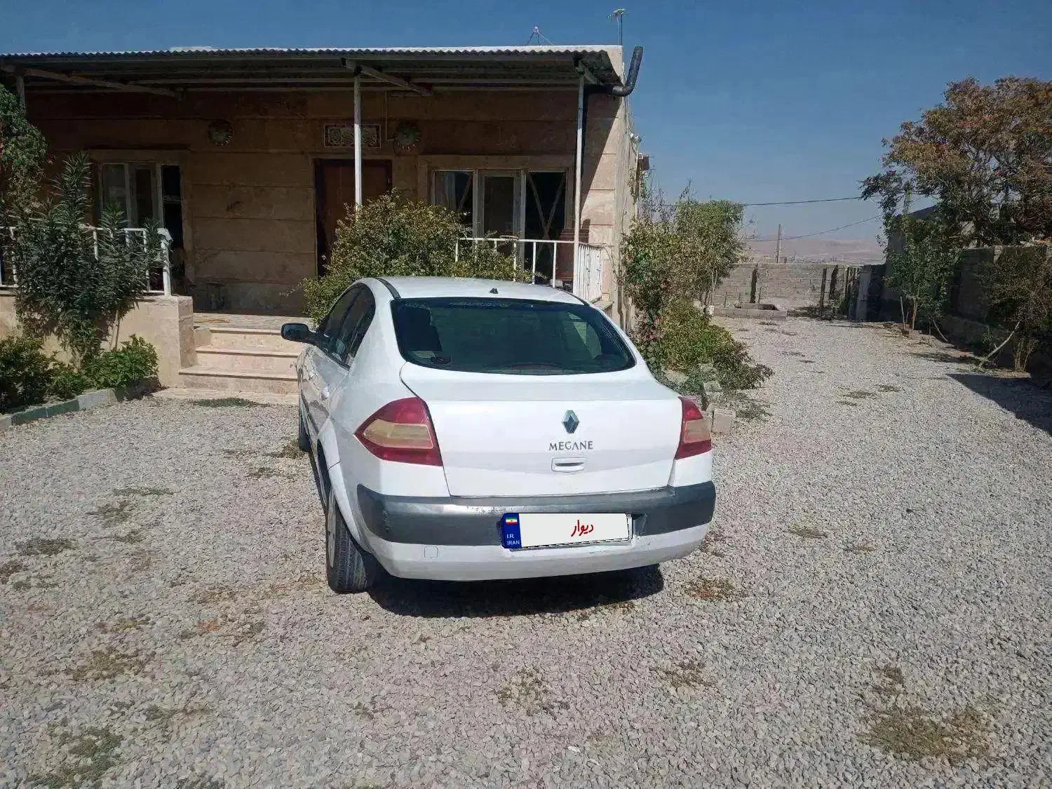 مگان 1600 دنده ای E2مدل 91|خودرو سواری و وانت|کرمانشاه, |دیوار