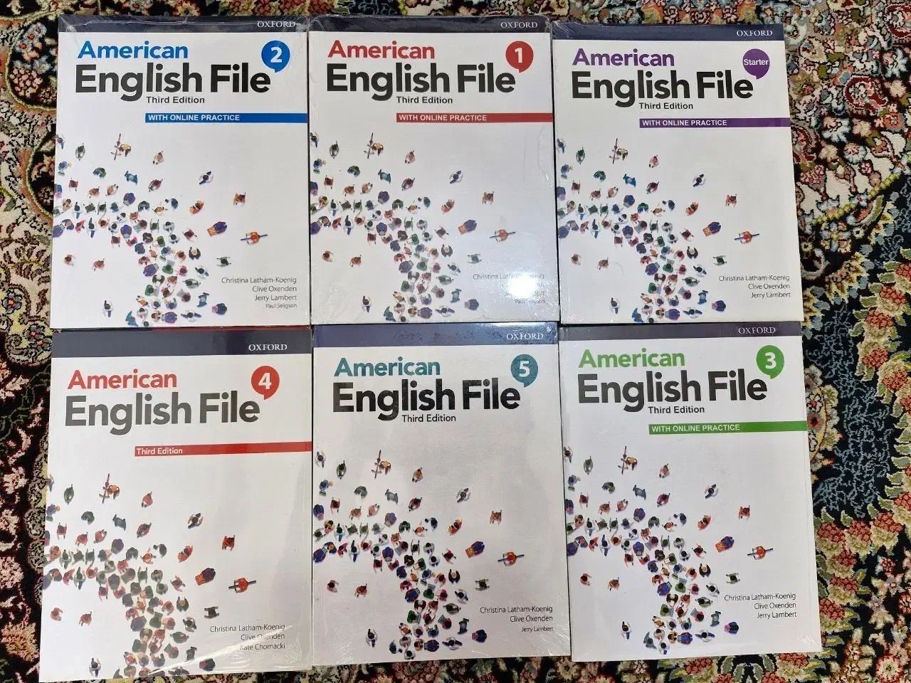 کتاب زبان کمکی آیلتس|کتاب و مجله آموزشی|رشت, گلباغ نماز|دیوار