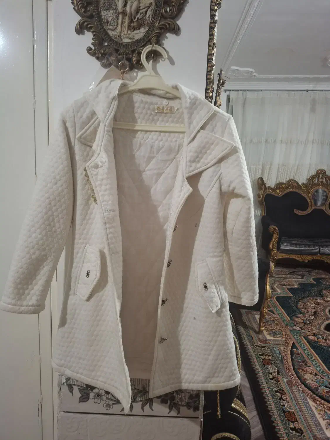 پالتو وکارشناسی درحده واقعا نونو|لباس|یاسوج, |دیوار