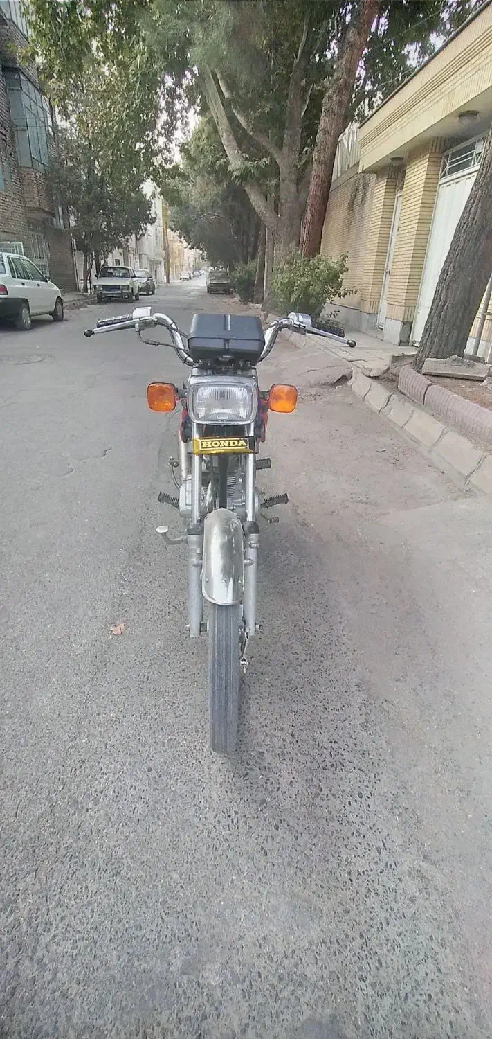 هندا 125 مدل ۸۵|موتورسیکلت|نیشابور, شهرک فرهنگیان|دیوار