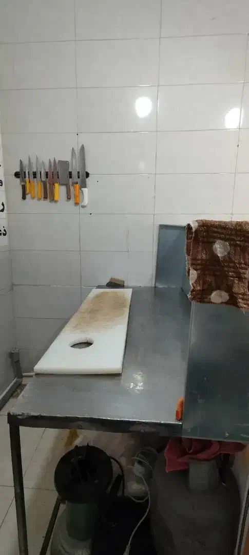 فروش کامل وسایل مرغی یخچال ایستاده فریزر و ...|فروشگاه و مغازه|خمینیشهر, |دیوار