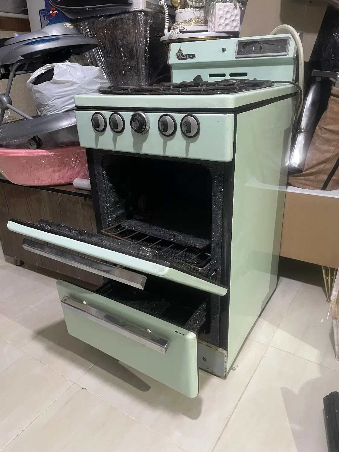 گاز چهار شعله فر دار بوتان|اجاق گاز و لوازم برقی پخت‌وپز|سلماس, |دیوار