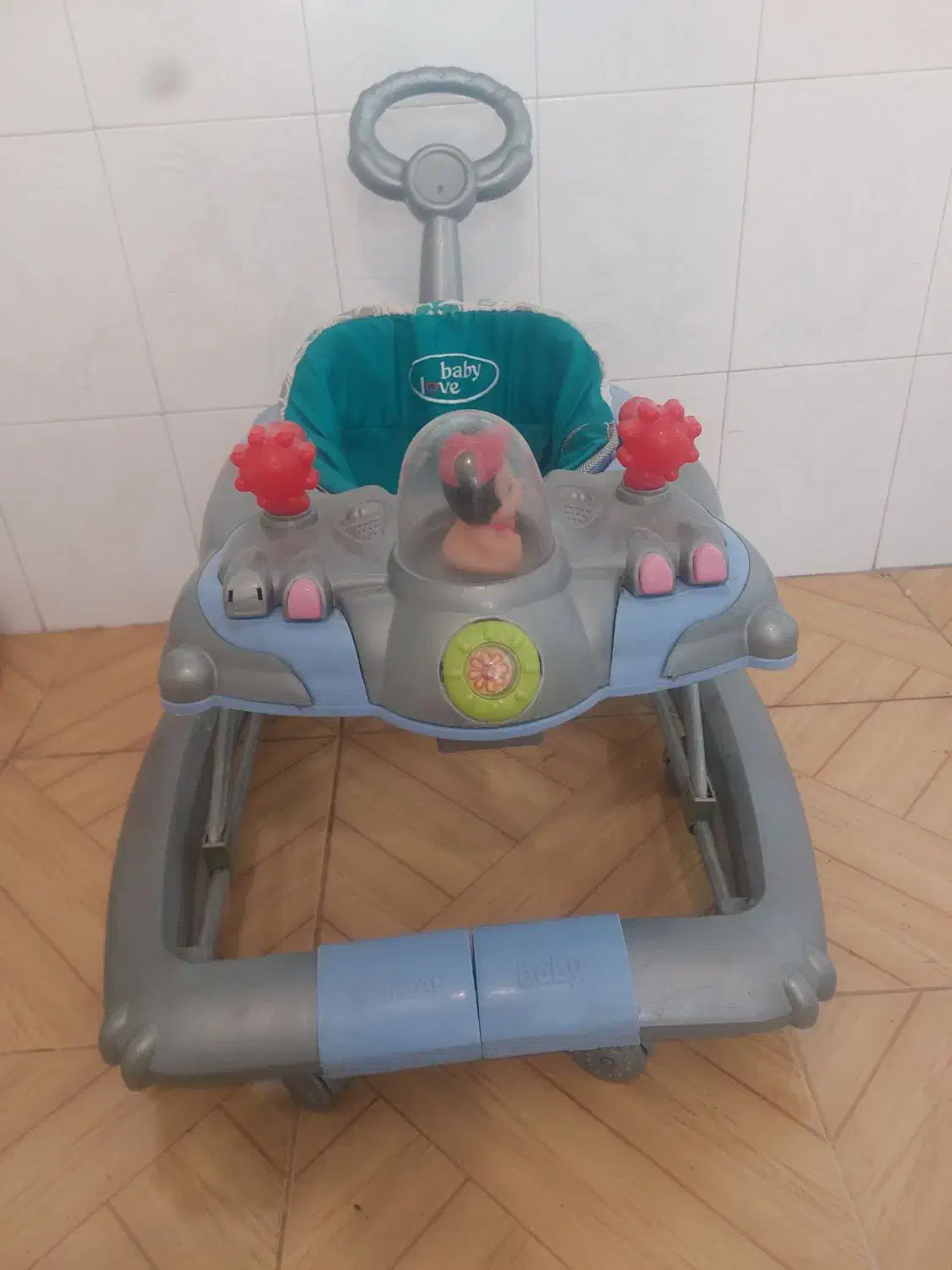 روروئک دو کاره|کالسکه و لوازم جانبی|فسا, |دیوار