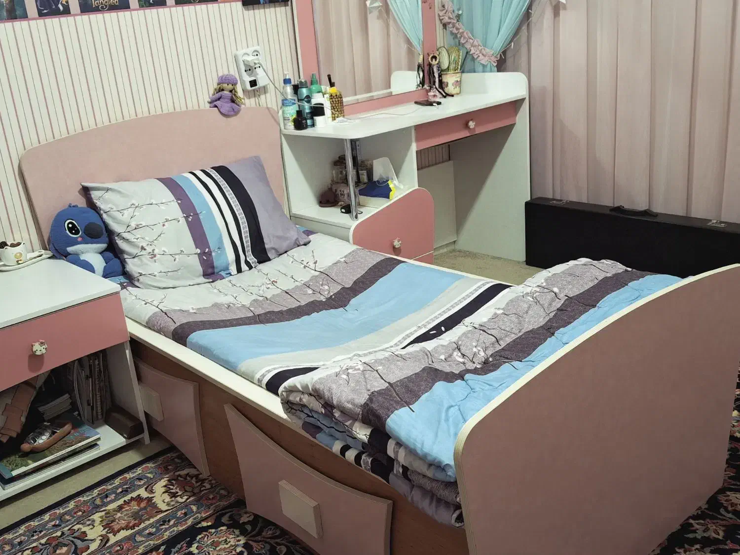 سرویس کودک و نوجوان|تخت و سرویس خواب|سبزوار, کاشفی شمالی (دادگستری)|دیوار