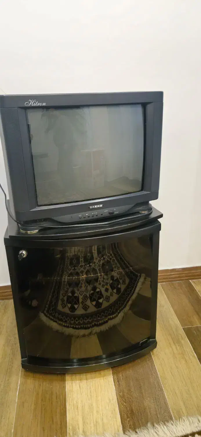 تلویزیون 21 اینچ صنام|تلویزیون و پروژکتور|تهران, مدائن|دیوار