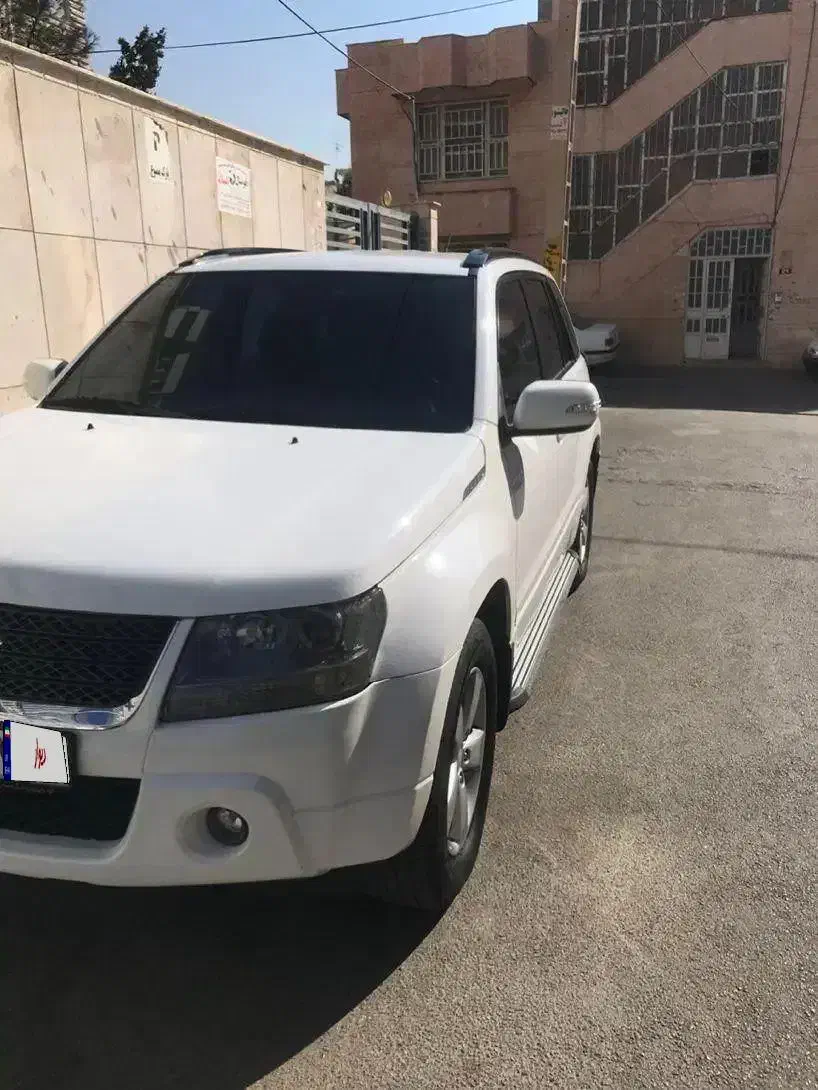 سوزوکی ویتارا اتوماتیک ۲۴۰۰|خودرو سواری و وانت|شیراز, عفیف‌آباد|دیوار