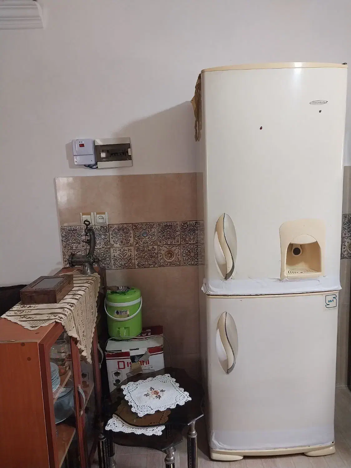 یه عددیخچال امرسان درحال کارکردن|یخچال و فریزر|رشت, لاکان|دیوار