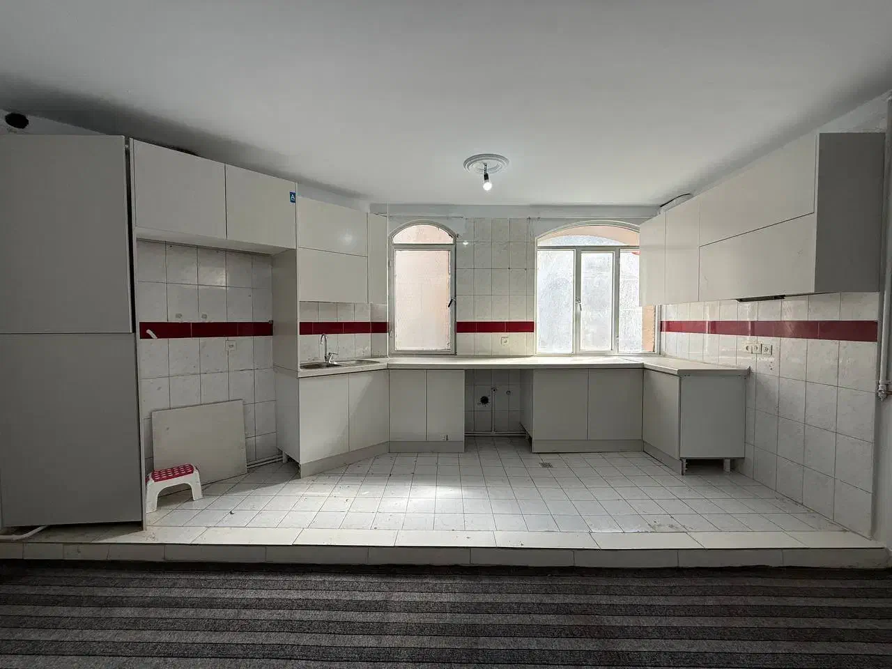 ۵۳متر۱خواب طبقه دوم سندی تکواحدی تخلیه خوش نقشه