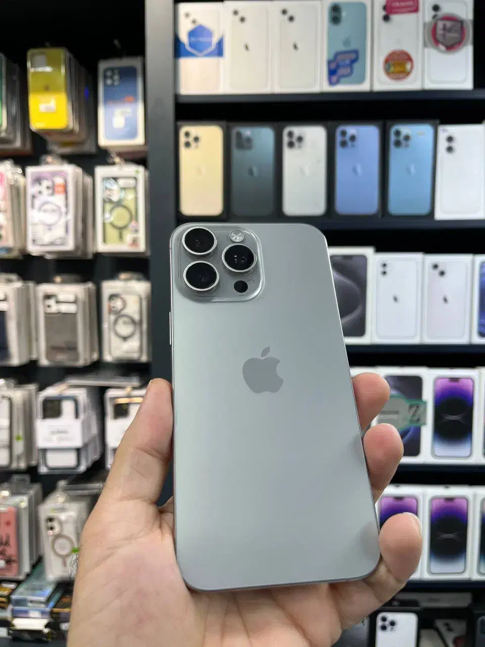 اپل 15 پرومکس با ریجستر ZAA با اقساط بلند مدت|موبایل|رشت, بازار|دیوار