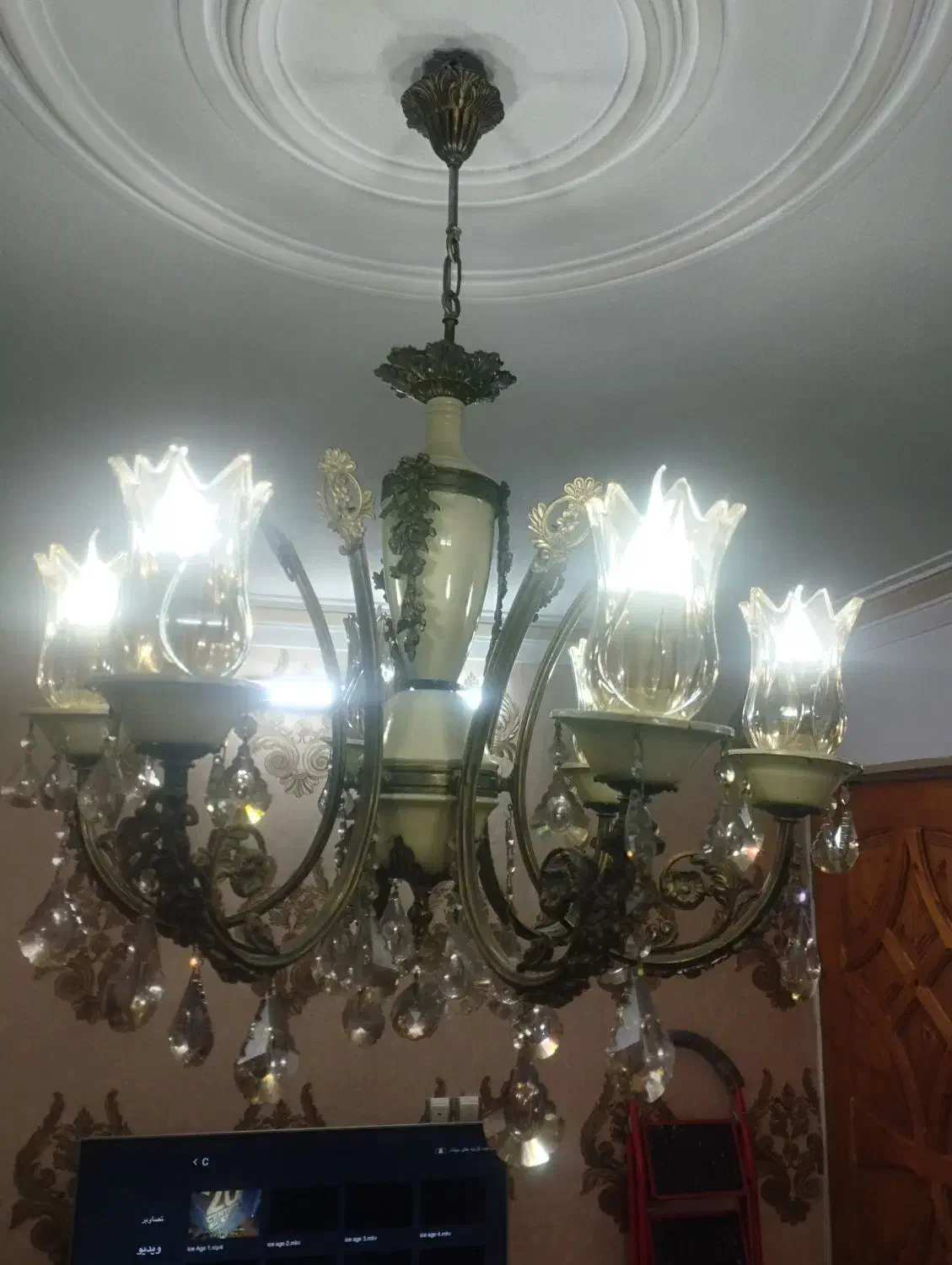 لوستر برنج ۶شاخه ای|لوستر و چراغ آویز|شهریار, شهریار|دیوار