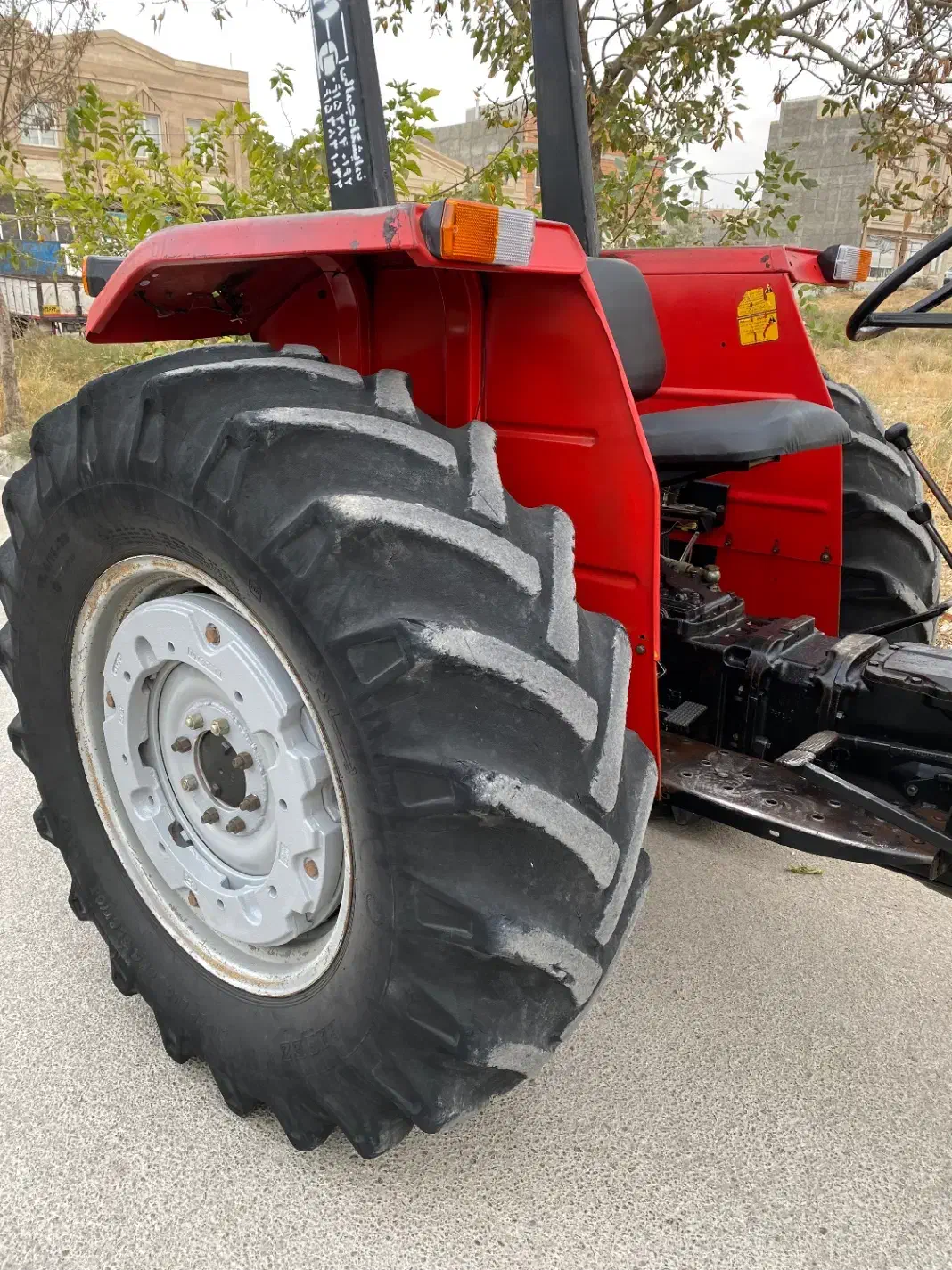 تراکتور ۲۸۵ مدل۸۹|خودرو سنگین|آشخانه, |دیوار