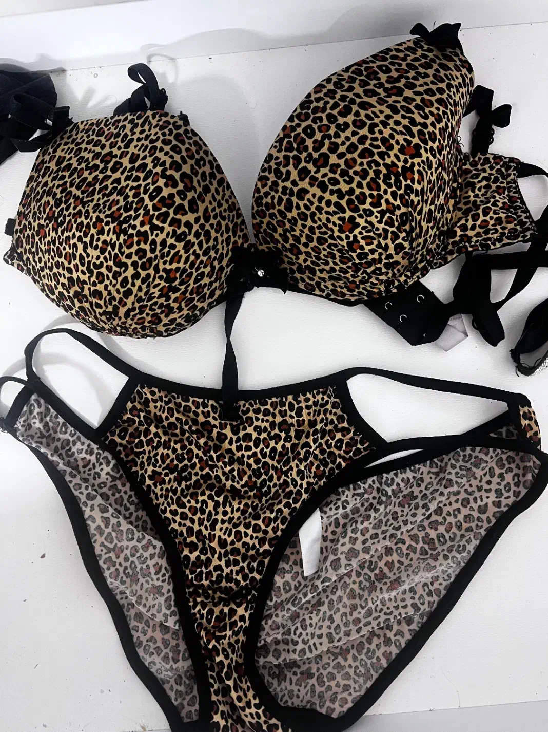 لباس زیر درحدنو|لباس|محمدشهر, محمدشهر|دیوار