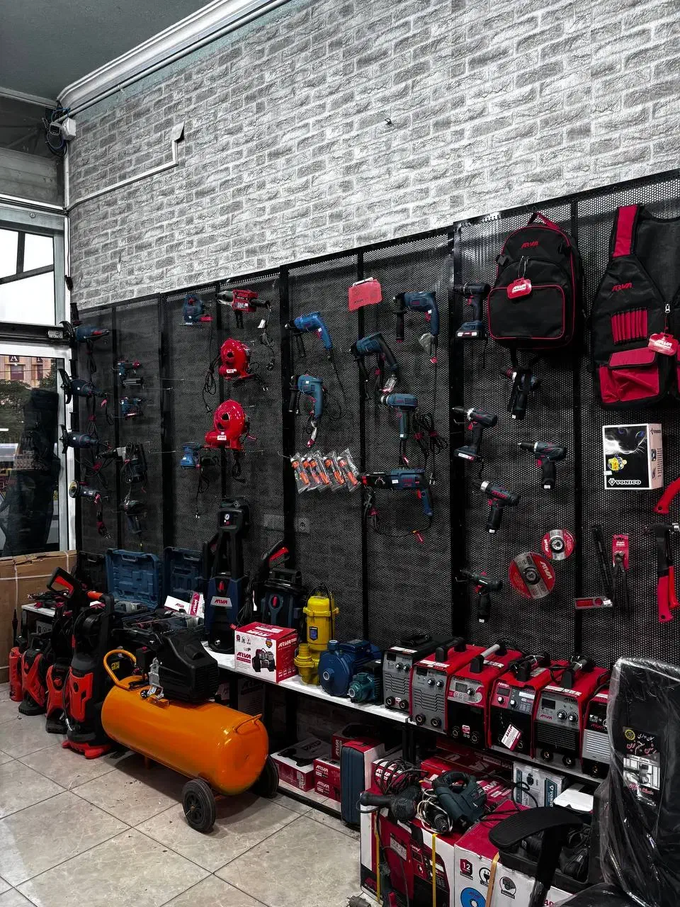 موتور برق موتور جوش پیکور‌فارسی بر و...|ماشین‌آلات صنعتی|یزد, |دیوار