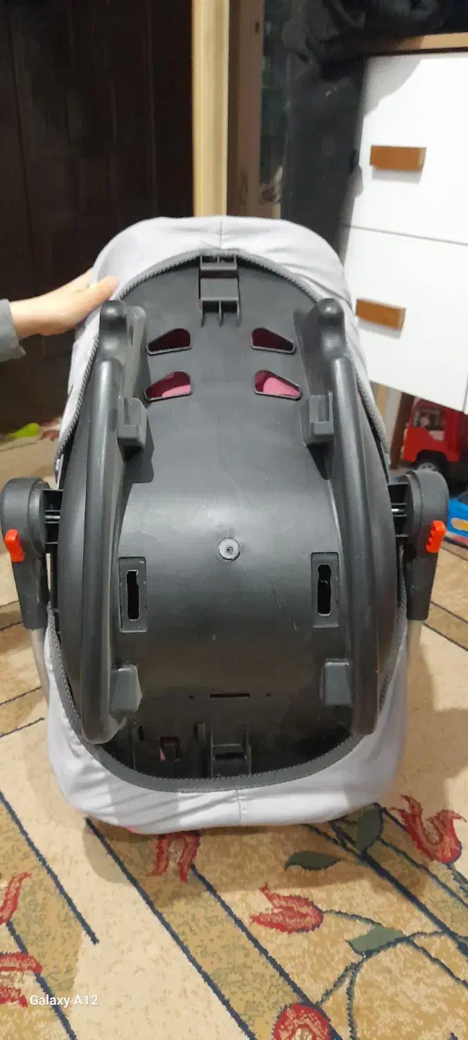 کریر|کالسکه و لوازم جانبی|مشهد, بهمن|دیوار