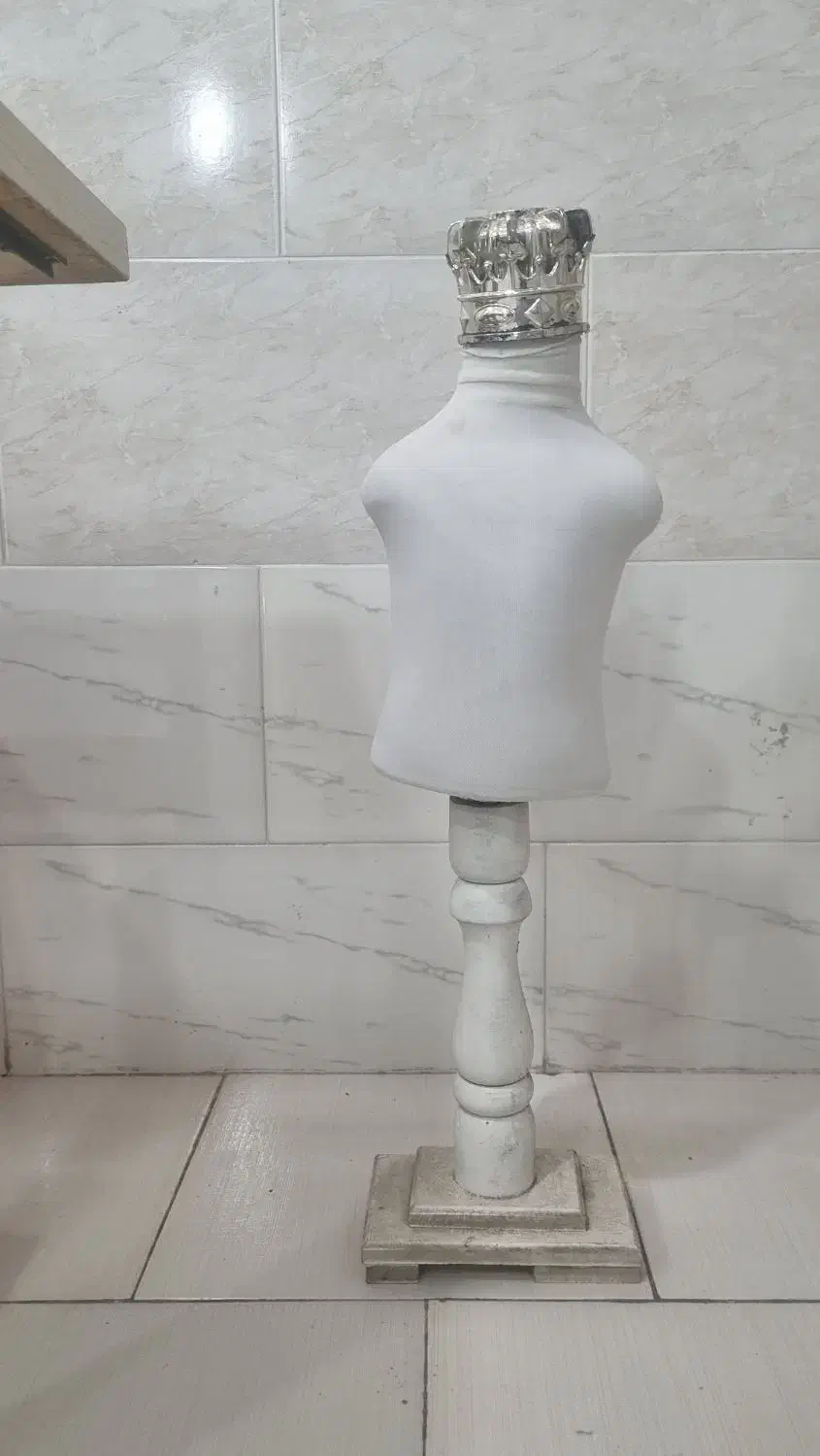 مانکن کودکانه|لوازم خیاطی و بافتنی|میانه, |دیوار