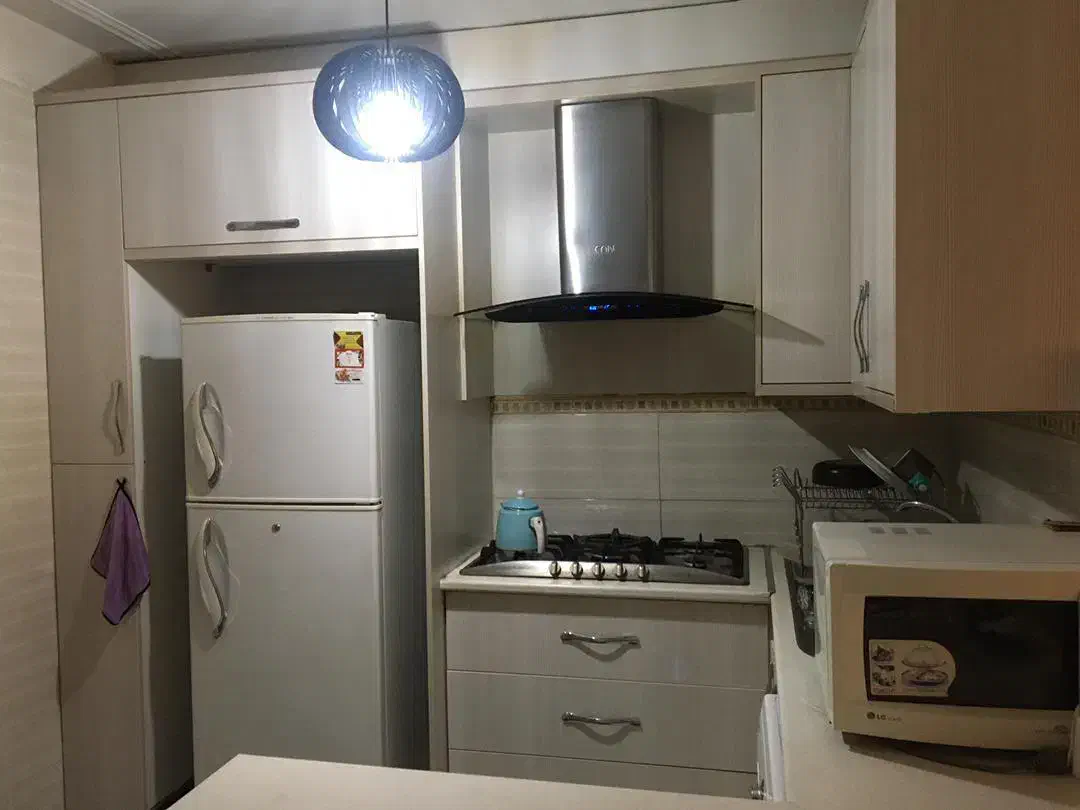 سعادت آباد، ۶۰ متر، دو خواب، پارکینگ دار